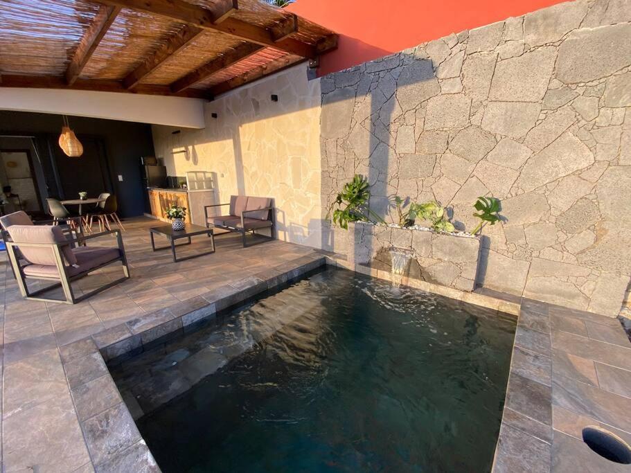 Cocoon Love Avec Piscine Privative Saint-Louis Exterior photo
