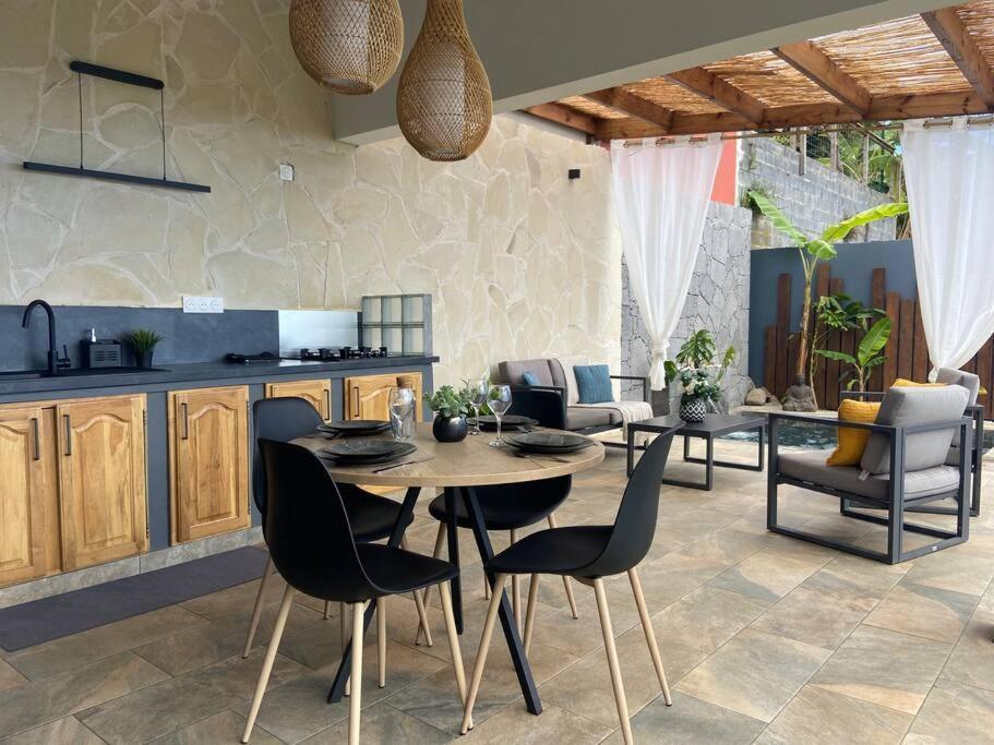 Cocoon Love Avec Piscine Privative Saint-Louis Exterior photo